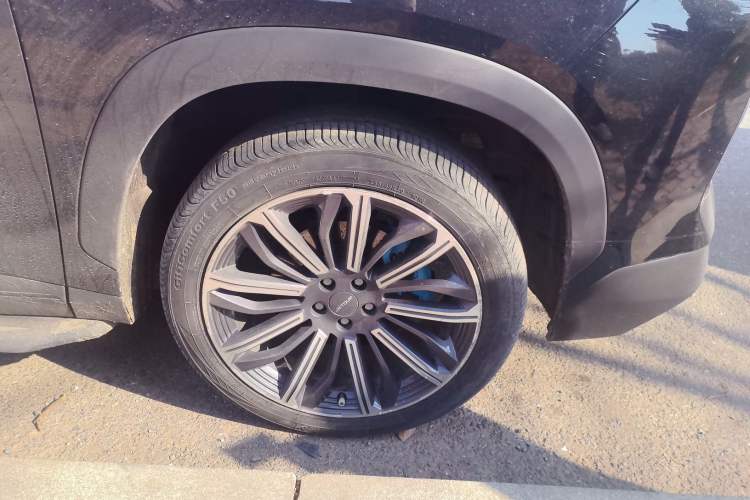 Used JETOUR Dashing i-DM 2023 1.5T DHT Lightning 01 Right Front Wheel Hub