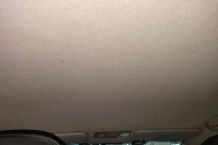 Used Kia K2 2015 Sedan 1.4L MT GLS
