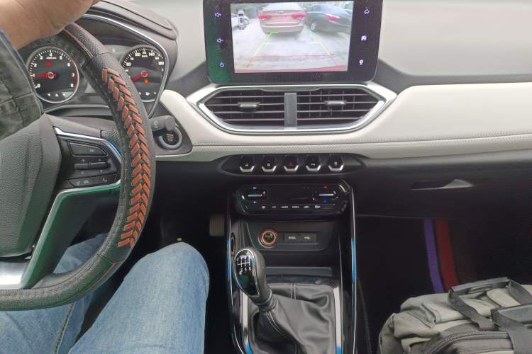 Used Baojun 530 2018 1.5T Manual Prestige Version China V