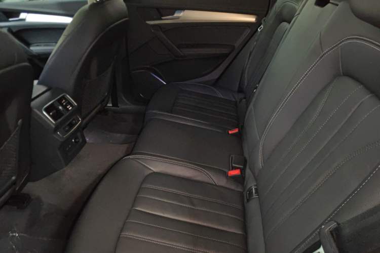 Used Audi Q5L 2020 Updated 40 TFSI Prestige Fashion Edition
