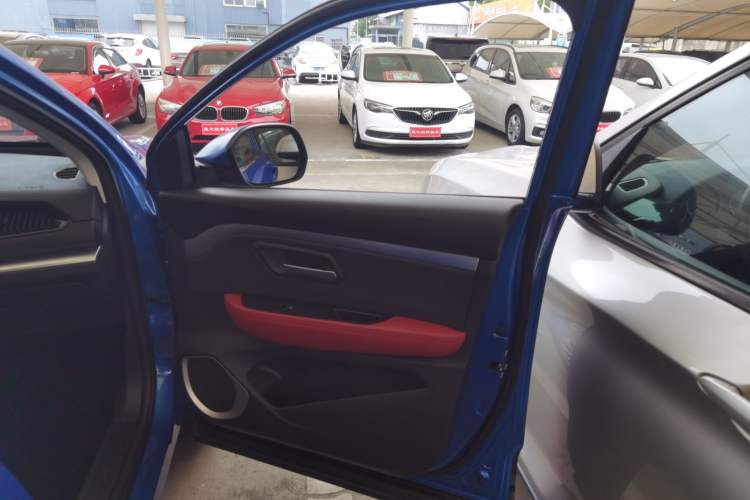 Used Haval H2s 2018 Blue Label 1.5T Dual-Clutch Fashion Edition