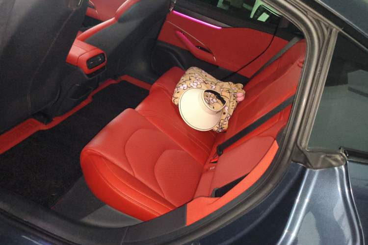 Used Xiaomi Auto SU7 2024 Rear-Drive Ultra-Long Range Advanced Pro-Level Intelligent Driving Version