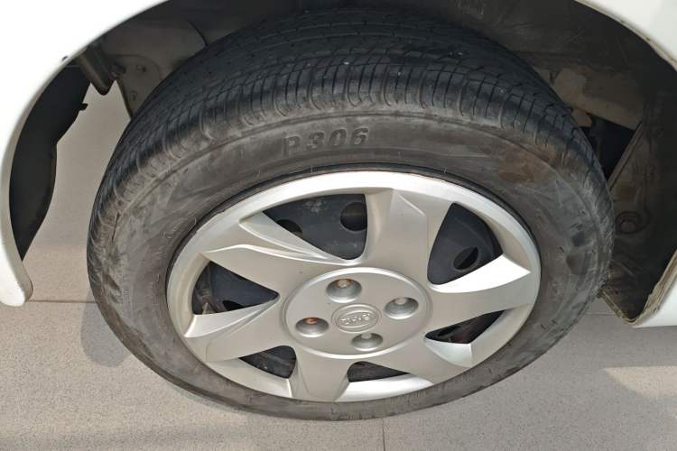 Used BYD F0 2015 1.0L AMT XuanKu Model
