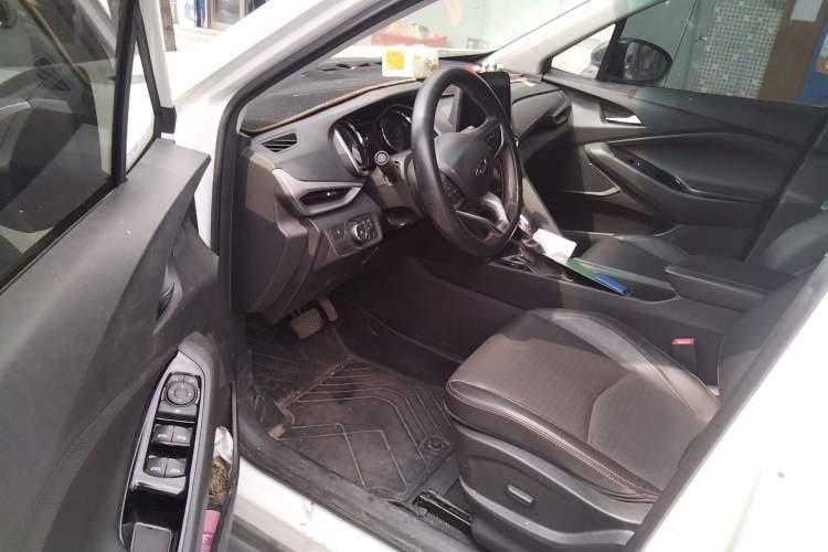 Used Chevrolet Orlando 2019 Redline 530T Automatic Luxury Edition (5-seat model) – China VI Standard