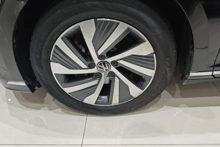 Used Volkswagen Magotan GTE Plug-in Hybrid 2022 GTE Luxury Model