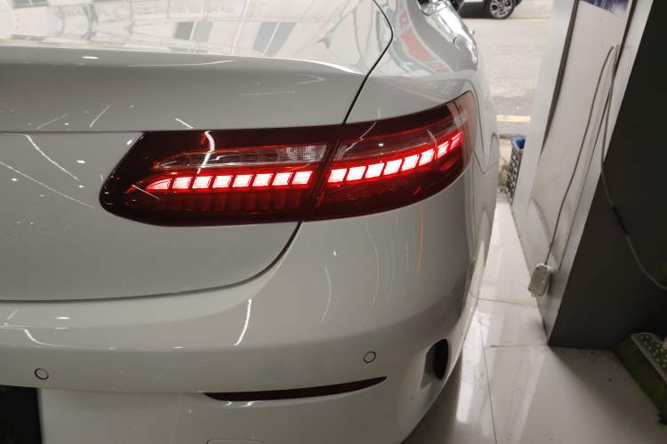 Used Mercedes-Benz E-Class (Import) 2023-Year Restyled E 260 Coupe
