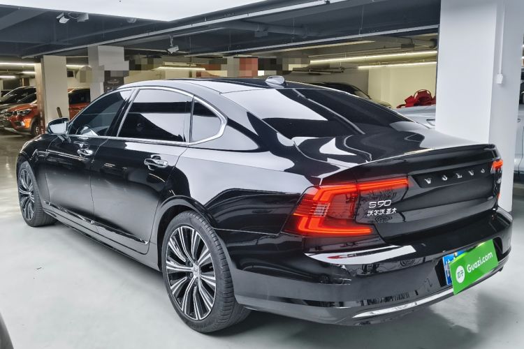 Used Volvo S90 2023 B5 Zhiyuan Luxury Edition
