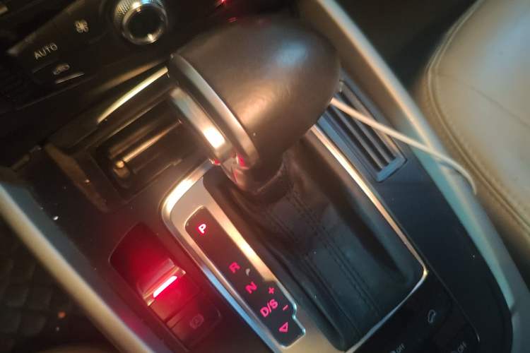 Used Audi Q5 2013 40 TFSI Ambition