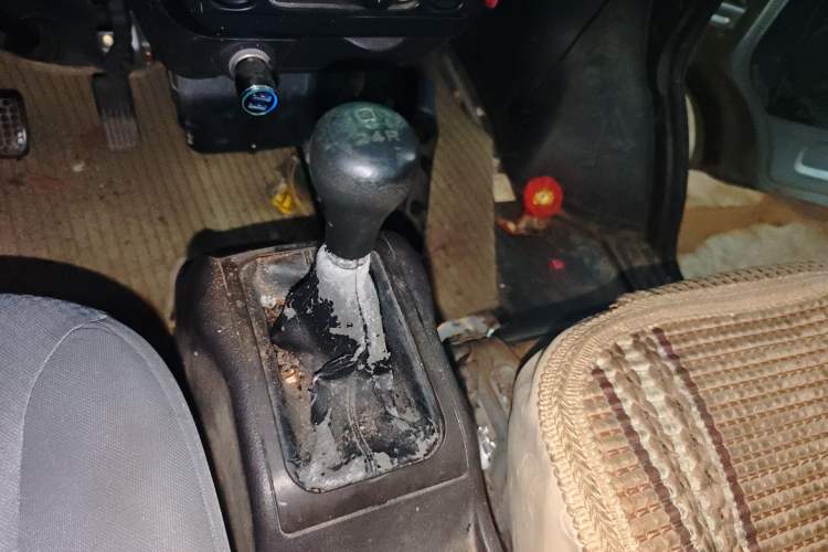 Used Wuling Rongguang 2012 1.5L Extended Basic Version
