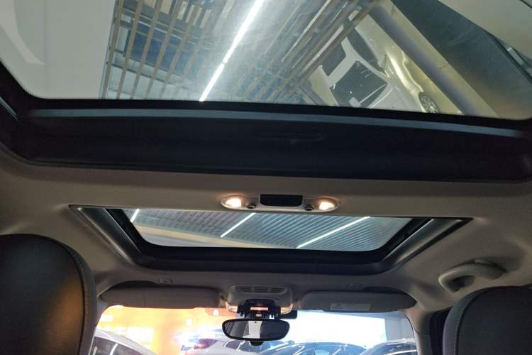 Used MINI MINI 2021 1.5T COOPER Classic Edition Five-Door Version