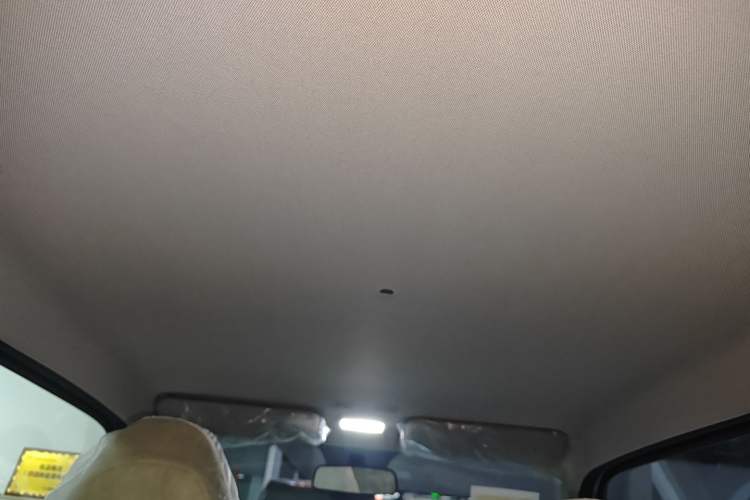 Used Geely Galaxy Panda 2024 Panda Mini 200km Endurance Bear
