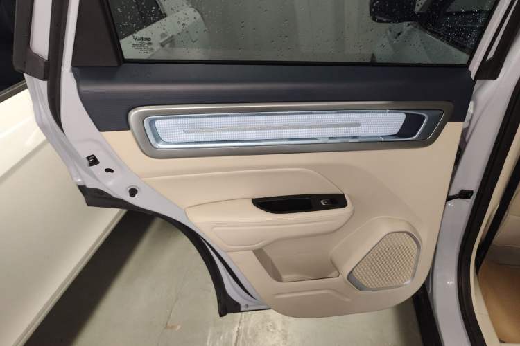 Used Geely Auto icon 2025 Linglong 1.5TD Ruyi Edition
