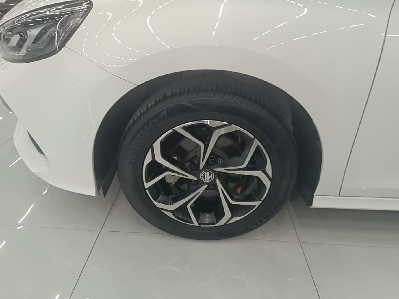 MG 5 2023 180 DVVT CVT Luxury Edition — снимка 10