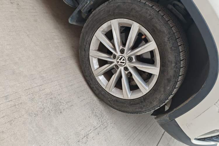 Used Volkswagen Tiguan 2015 1.8TSI Automatic Two-Wheel Drive Comfort Edition
