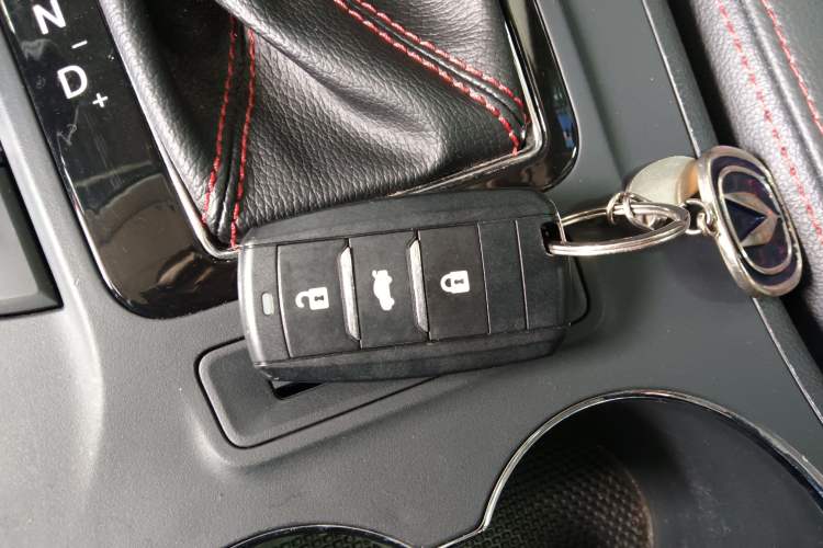 Used Changan CS75 2016 1.8T Automatic Elite Model China V Standard
