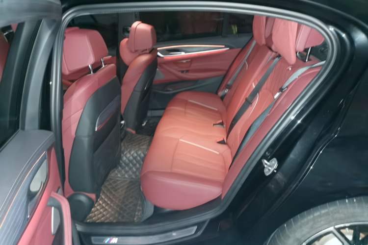 Used BMW 5 Series 2023 Restyled 530Li Luxury Edition M Sport Package