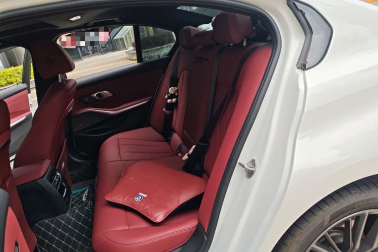 Used BMW 3 Series 2024 325i M Sport Night Edition Package Left Rear Seat