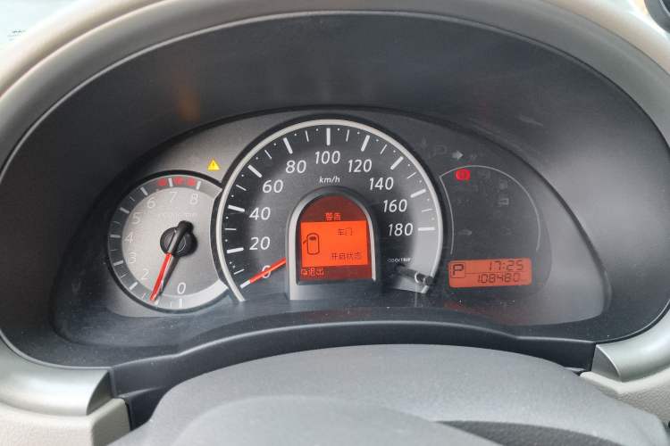 Used Nissan March 2015 1.5L Automatic E-Xuan Edition Instrument Cluster