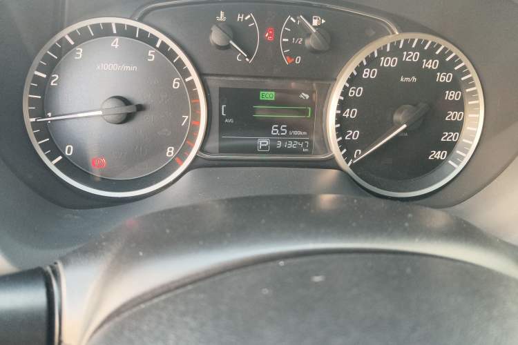 Used Nissan Sylphy 2018 1.6XV CVT Deluxe Edition Odometer Close Up