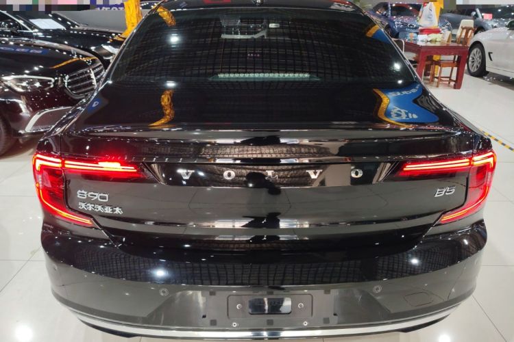 Used Volvo S90 2023 B5 Zhiyi Luxury Edition