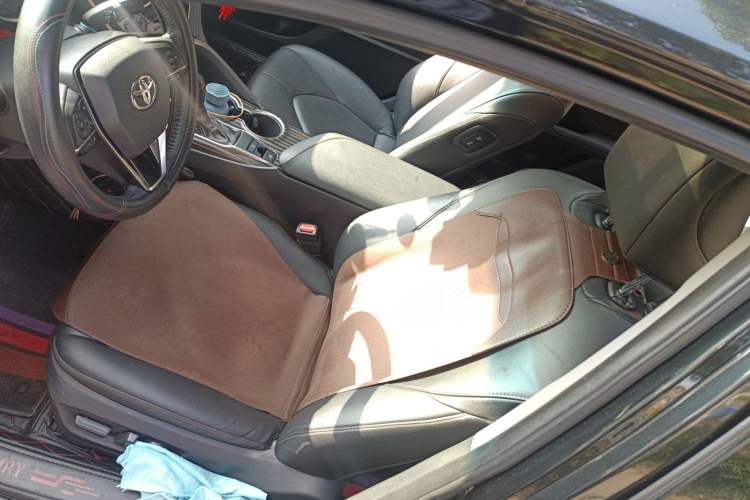 Used Toyota Camry 2019 Revised Version 2.0G Luxury Edition
