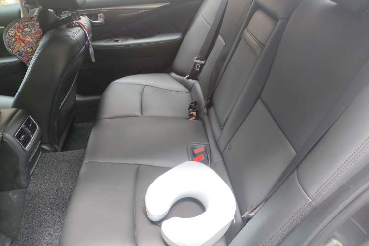 Used Infiniti Q50L 2018 2.0T Comfort Edition China VI Standard