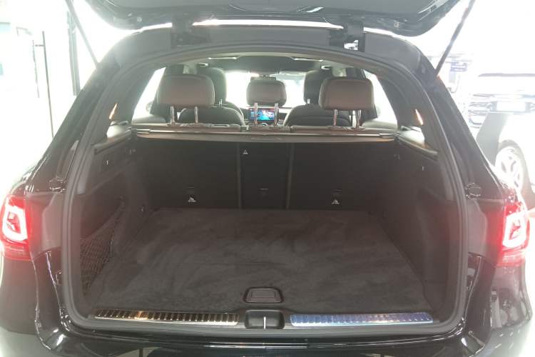 Used Mercedes-Benz GLC 2022 Facelift GLC 260 L 4MATIC Luxury Edition