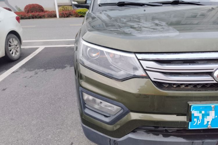 Used CHANGAN OSHAN CX70 2016 1.6L Manual Luxury Model Exterior 3