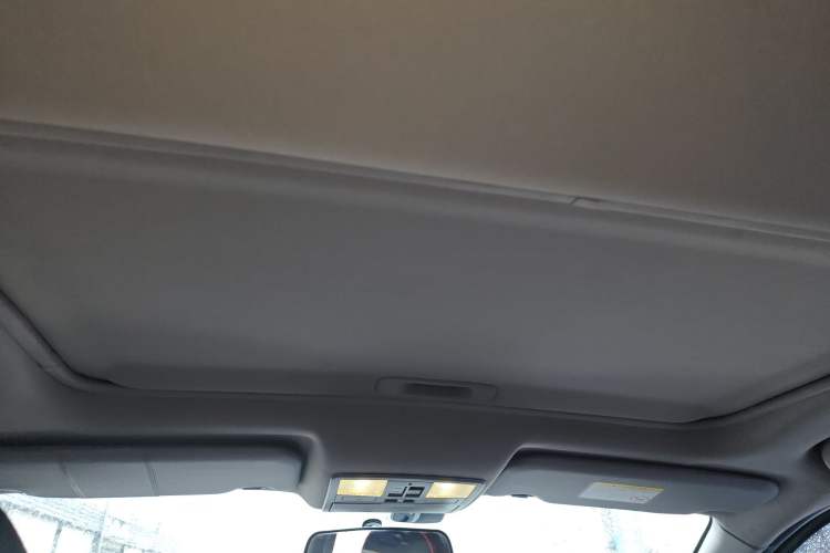 Used Haima S5 2015 1.6L Manual Luxury Model with Sunroof
