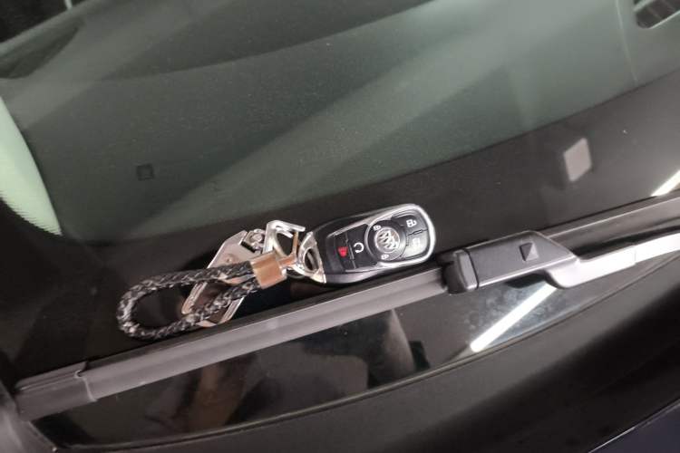 Used Buick LaCrosse 2021 652T Luxury Model
