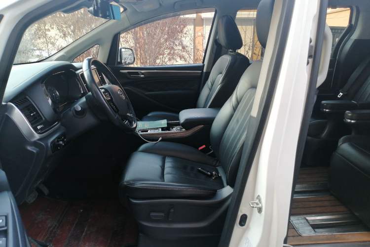 Used GAC Trumpchi M8 2018 320T Luxury Edition