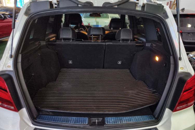 Used Mercedes-Benz GLK-Class 2015 GLK 260 4MATIC Dynamic Edition Ultimate Version
