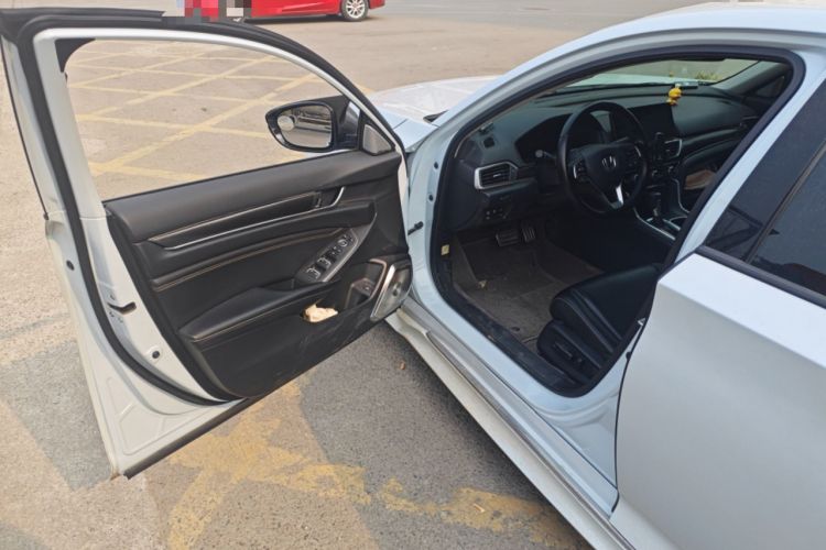 Used Honda Accord 2022 260TURBO Phantom Night · Prestige Edition
