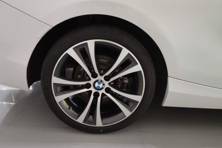 Used BMW 2 Series 2019 225i Convertible Coupe Sports Design Package
