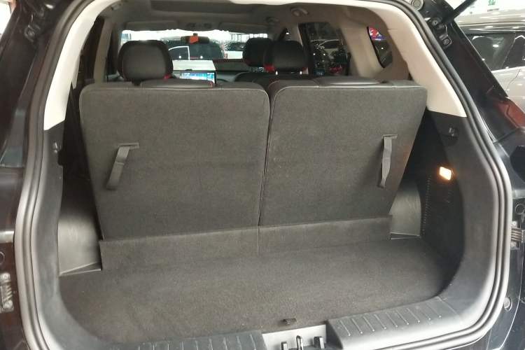 Used SOL X8 2021 300T DCT Leading Smart Connectivity Version 6 Seats