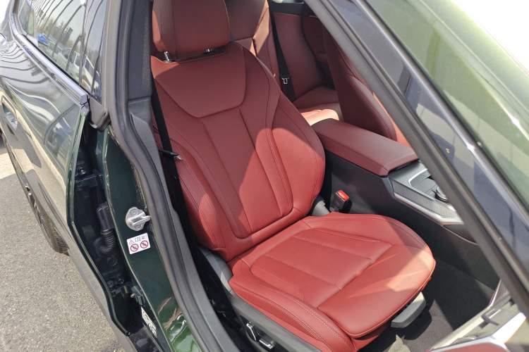 Used BMW 4 Series 2023 425i Gran Coupe M Sport Night Edition Package Right Front Seat