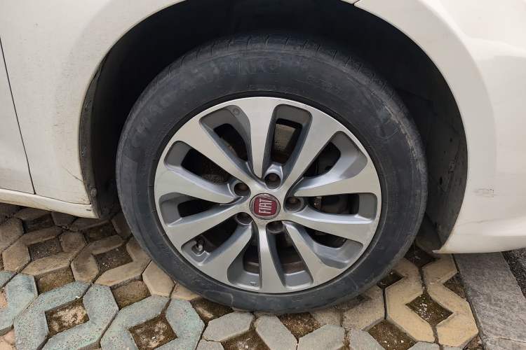 Used Fiat Viaggio 2012 1.4T Automatic Enjoyment Edition