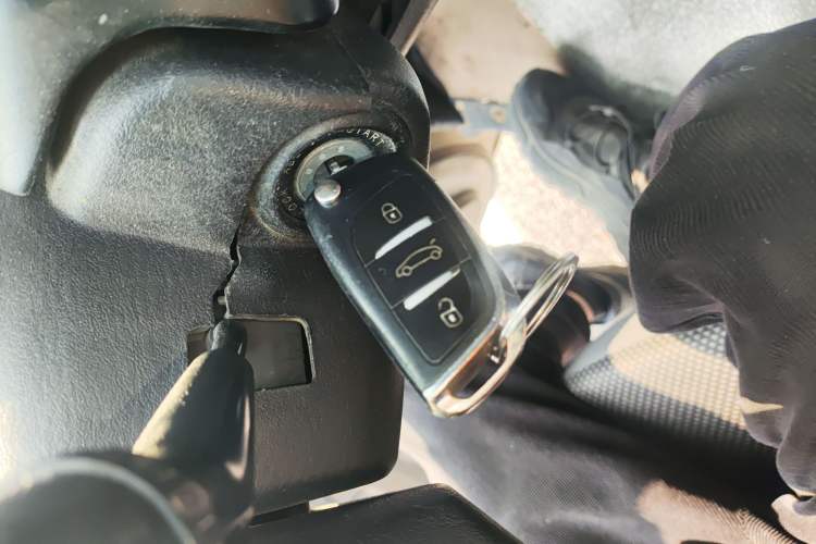 Used JAC Group Refine 