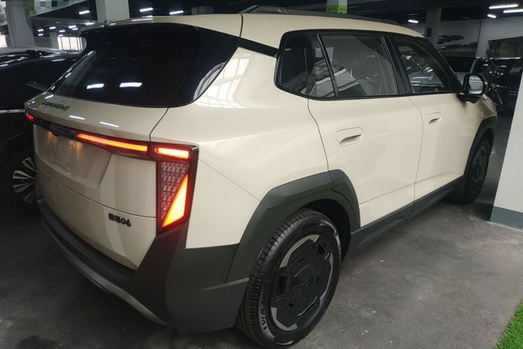 Used Dongfeng NAMMI 06 2025 471 Ultra Rear Right 45 Deg