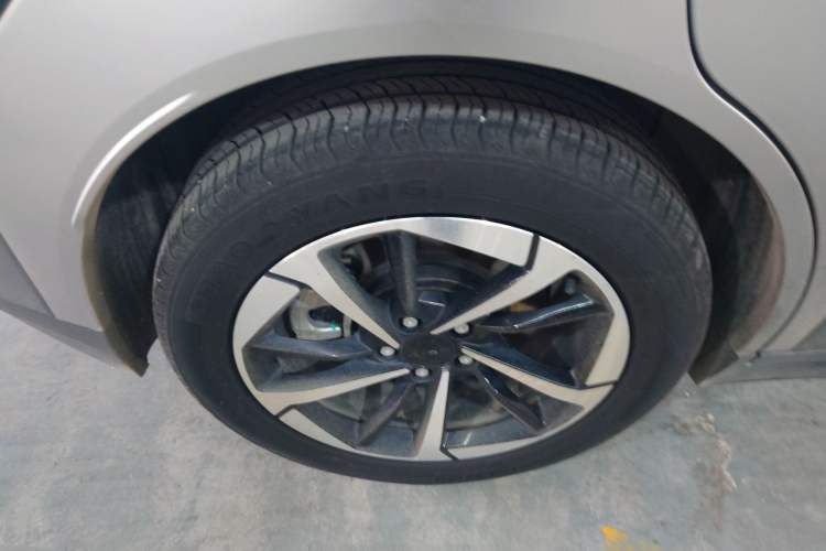 Used AION Y 2023 Plus 510 Smart Edition