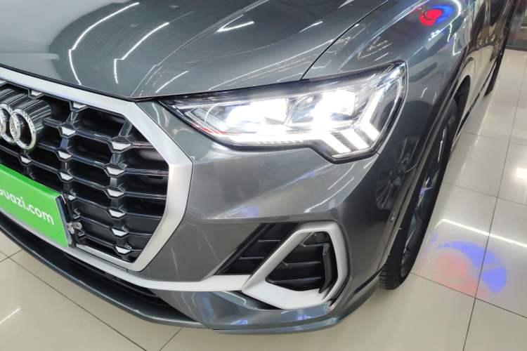 Used Audi Q3 2022 35 TFSI Fashion Dynamic Model