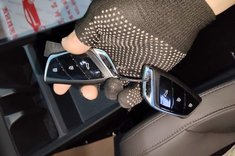 Used SAIC MAXUS Dajia 7 2024 Revised Version Super Hybrid Long-Range Edition Enjoyment Version Interior 1