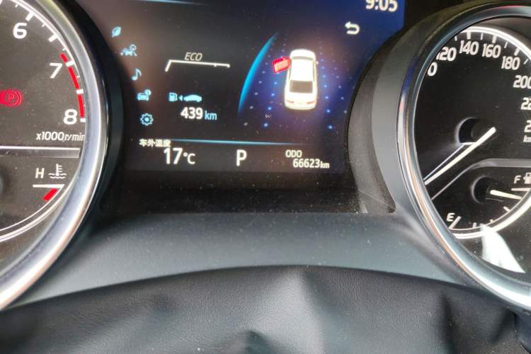 Used Toyota Camry 2019 2.5G Luxury Edition China V Standard Odometer Close Up