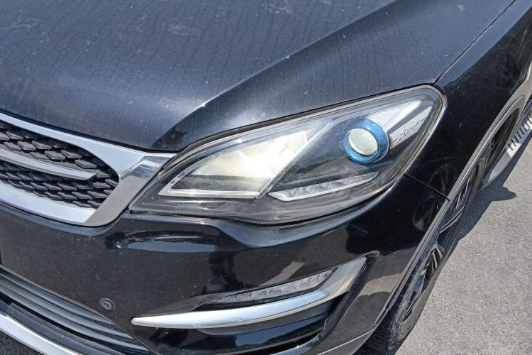 Used Zotye Domy X5 2017 Upgraded Model 1.5T Manual Luxury Version