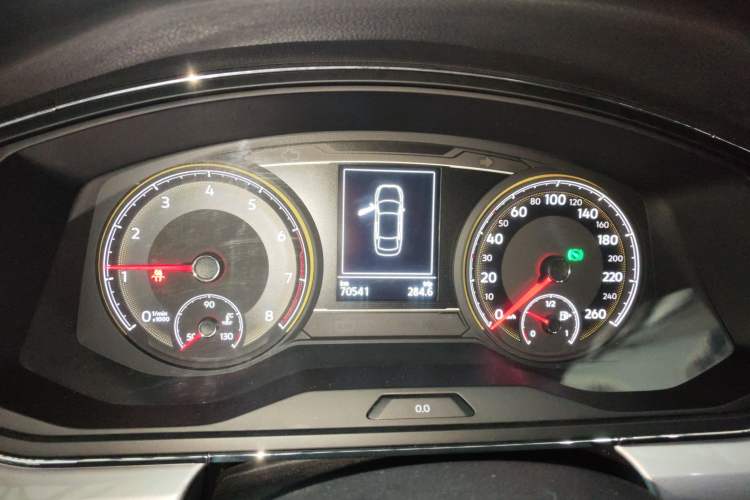 Used Volkswagen Lamando 2019 230TSI DSG Fashion Edition China VI