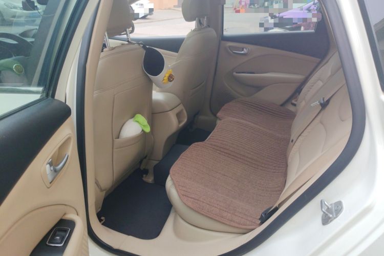 Used Fiat Viaggio 2012 1.4T Automatic Luxury Edition Left Rear Seat