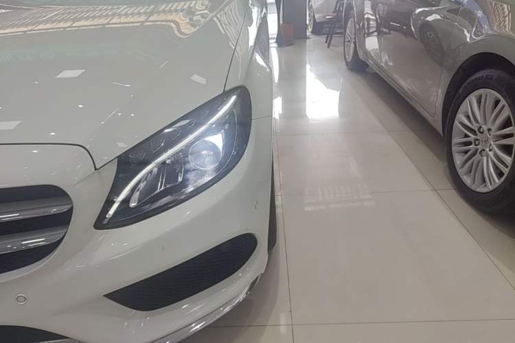 Used Mercedes-Benz C-Class 2018 C 180 L Fashion Edition Sport Version