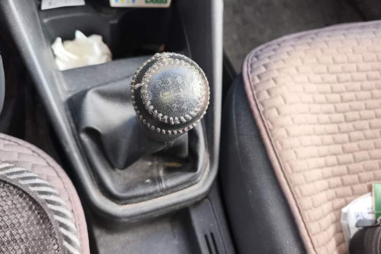 Used Volkswagen Jetta 2017 1.5L Manual Fashion Edition