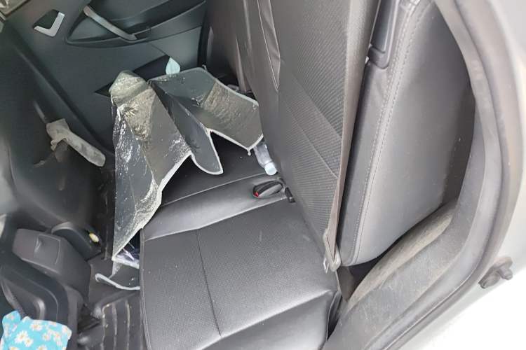 Used Geely Auto GX7 2012 2.0L Manual Executive Edition