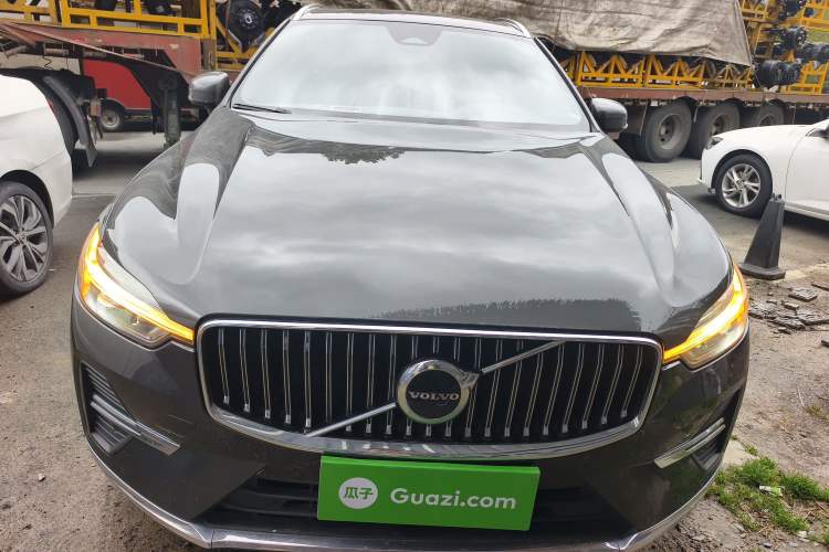 Used Volvo XC60 2024 B5 4x4 Smart Luxury Edition